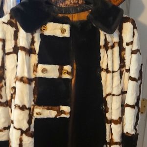 White and brown faux fur jacket. Vintage.